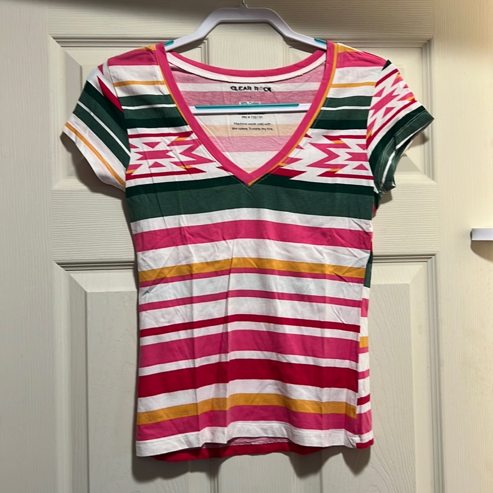 Aztec print V-neck